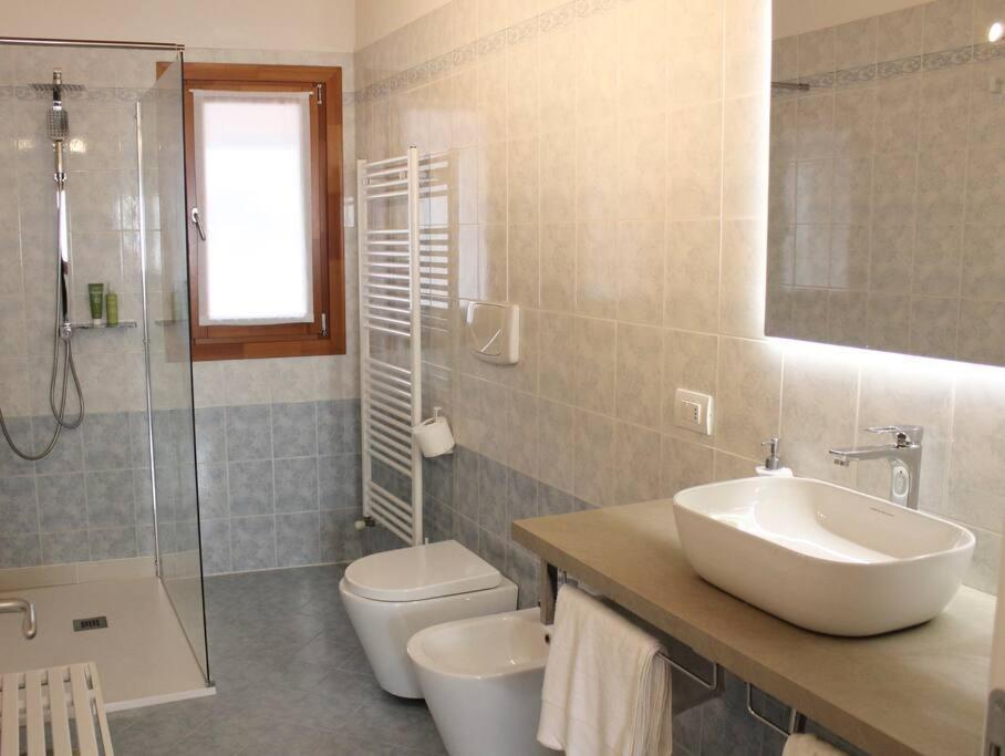Charming & Modern In The City Бергамо Екстериор снимка